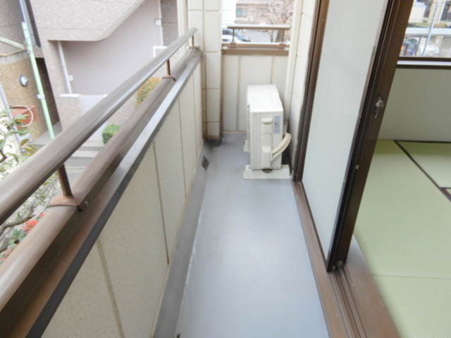 メゾンエクセリアＢ棟のバルコニー|南面バルコニー