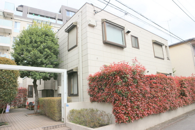 メゾンエクセリアＢ棟の外観