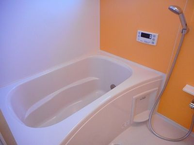 エトワールの浴室|落ち着いた空間のお風呂です