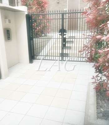 【エントランス】 | ウェルスクエア高円寺南 | エントランスです。