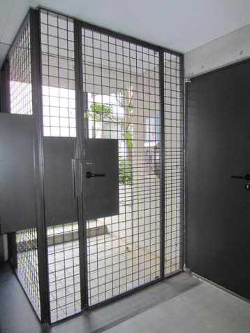 アルシェドゥ　南向き　カウンターキッチン　オートロック　浴室乾燥のその他共用部分