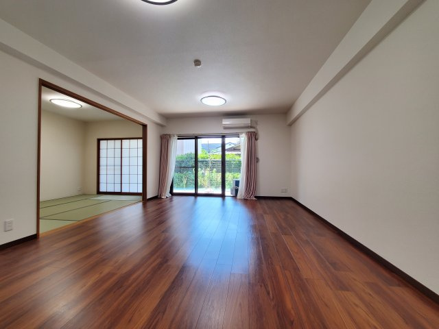 ダイアパレス草加　ヴィラ・リゾートの居間・リビング|ゆったりとしたリビングです