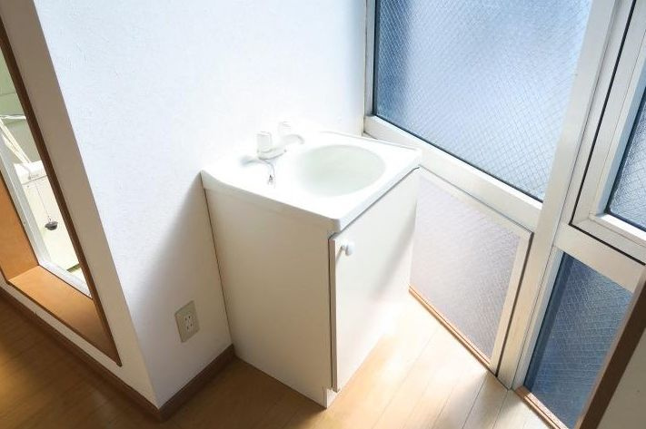 KTビルの独立洗面台