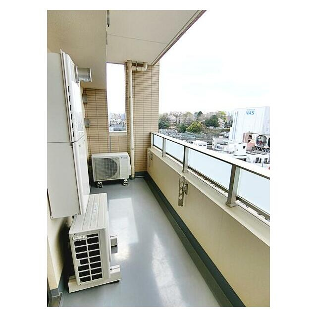 グランデュール富士のバルコニー