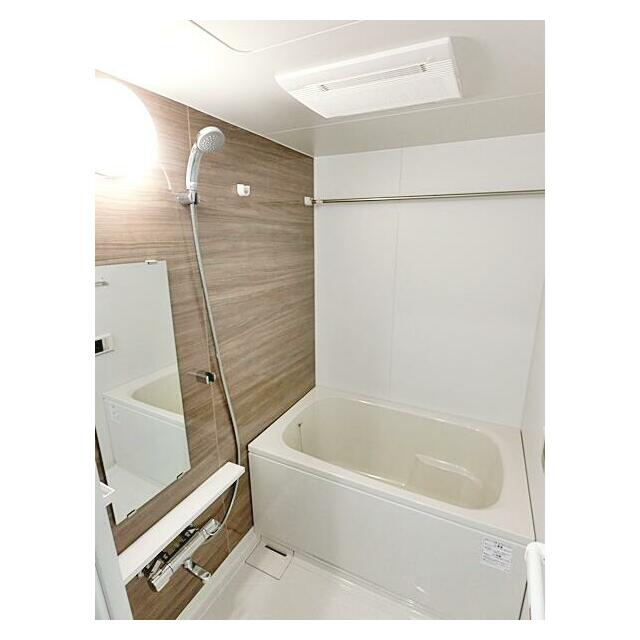 グランデュール富士の浴室