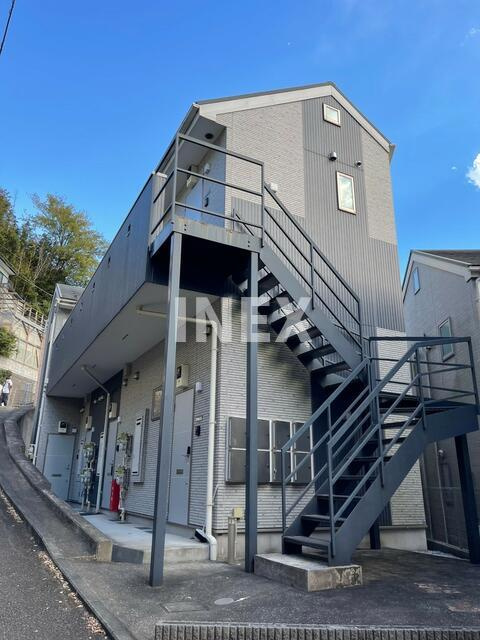横浜市保土ケ谷区上星川１丁目のアパートの外観