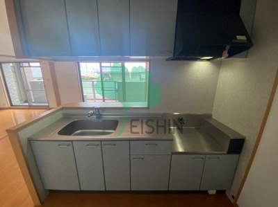 【キッチン】 | カーサ博多の森2 | シンプルな清潔感のあるキッチンです！