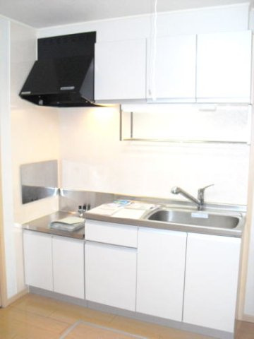 ルミエ－ル神明のキッチン