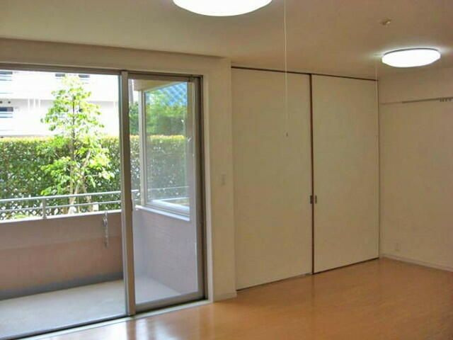 コンフォリア碑文谷の居間・リビング