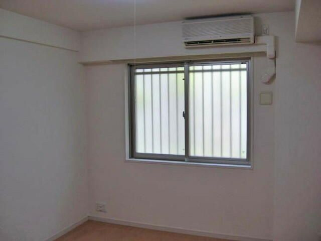 コンフォリア碑文谷の寝室