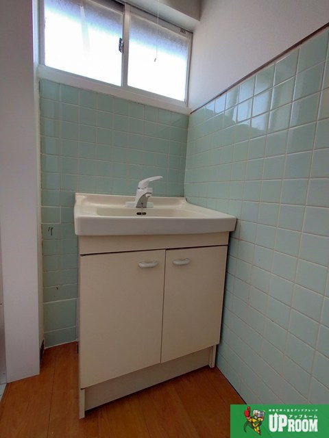 楠３丁目貸家の洗面所