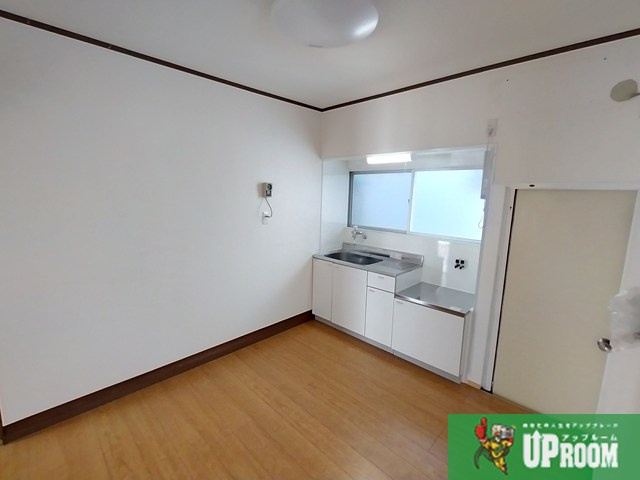 楠３丁目貸家の居間・リビング