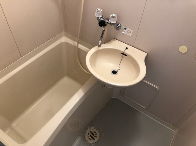 落ち着く空間のバスルーム♪