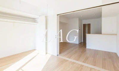 【居間・リビング】 | Ｍｏｄｅｒａｔｏ | 洋室のお部屋です。