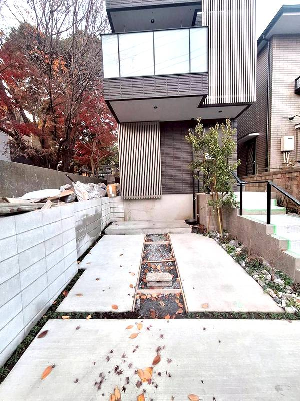 （仮称）下高井戸４丁目ヘーベルハウスの駐車場|敷地内駐車場1台分付き