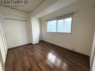 クレセント夙川の寝室