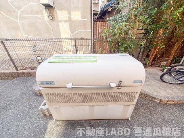 シャルマンのその他