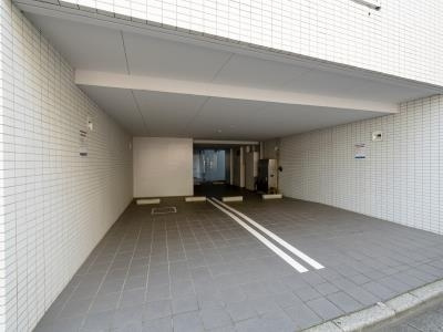 【その他共用部分】 | KDXレジデンス三宿 | 駐車場
