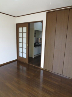 【寝室】 | プレジールＮ