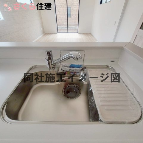 ～LIGARE～小山市城西2期　３号棟の内観：施工例|同社施工物件の写真です。※建具やフローリング、その他仕様が違う場合がございます。									
