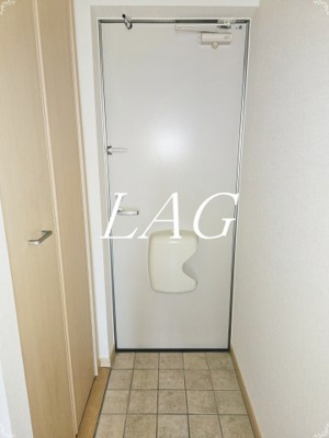 【玄関】 | Ｆ・Ｐクレストクワットロ | 玄関です。（同仕様です。）