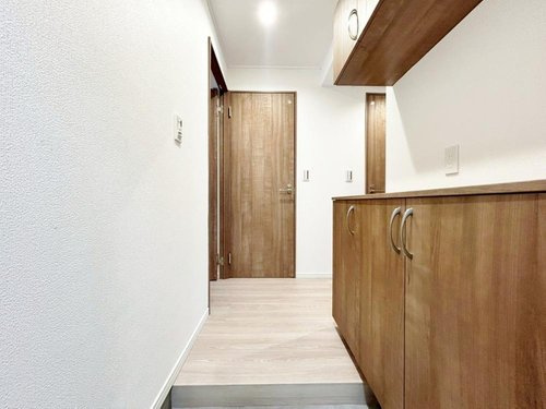 ルラール駒込の玄関