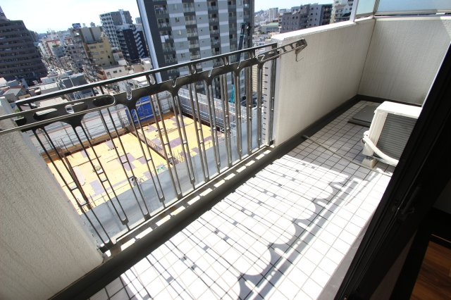 ライオンズシティ川口のバルコニー|別号室参考写真です。