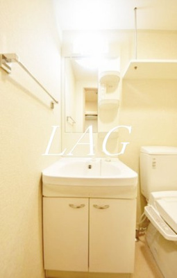 【洗面所】 | ログ品川サンズ | 独立洗面台です。