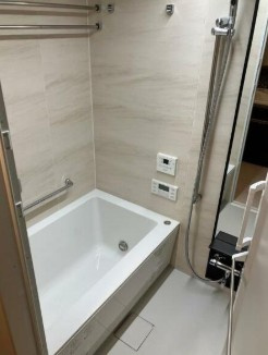 【浴室】 | Brillia東中野StationFront | 追い焚き機能、浴室乾燥機付きバス。