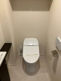 【トイレ】 | Brillia東中野StationFront | 温水洗浄便座。タンクレストイレ！