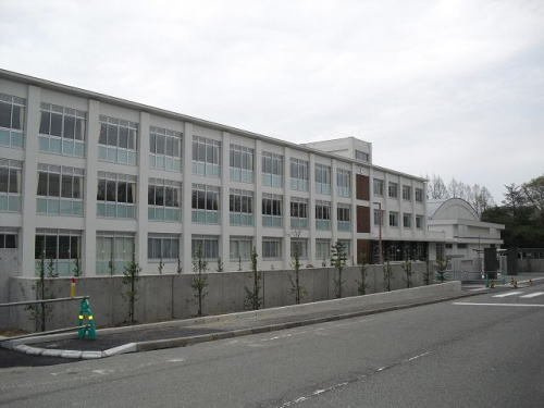 ラベンダ－ハイツの周辺|芦原中学校まで1000m