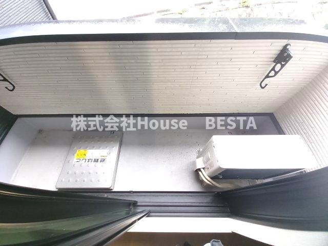 NET-K大倉山アークのバルコニー