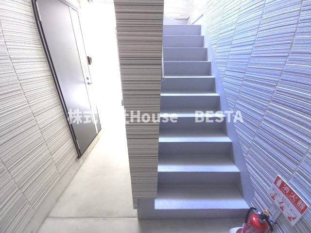 NET-K大倉山アークのロビー