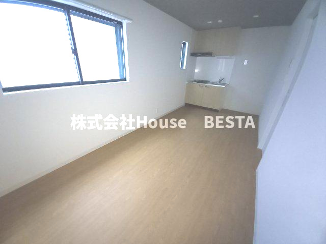 NET-K大倉山アークの洋室