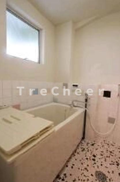 横田ハウスの浴室