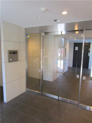 【ロビー】 | LaBrevita | 落ち着いたロビーです