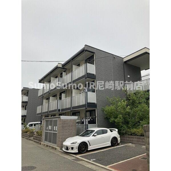 リバーウエストAの外観|外観は落ち着いています