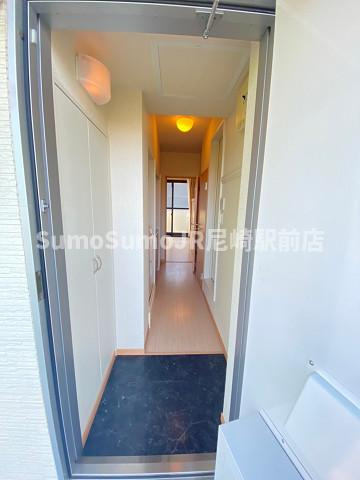 リバーウエストAの玄関|毎日通る玄関はこちらです