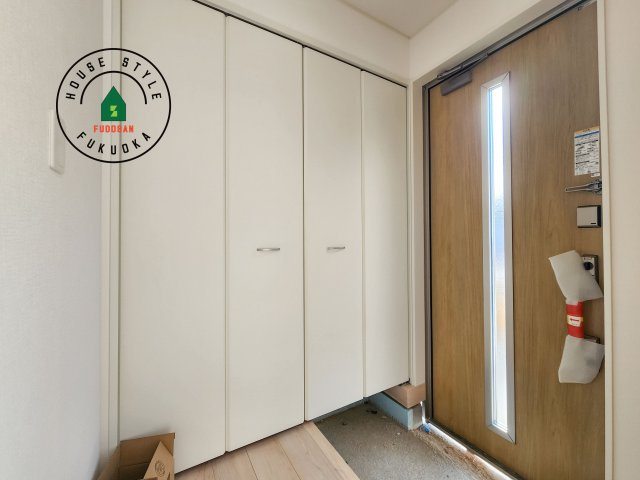 小郡市小郡第22-2棟（1号棟）の内観：施工例|二重ロックでしっかり防犯対策ができます。