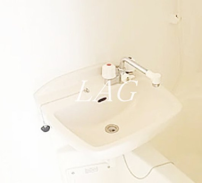 【洗面所】 | レピュア大塚 | 洗面台です。