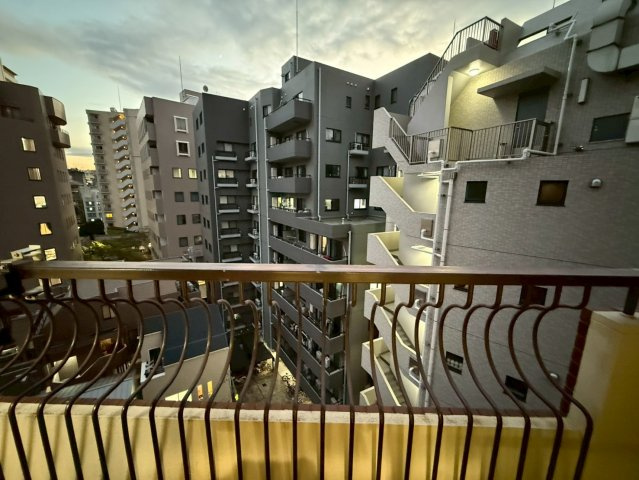 マンション広尾台の展望