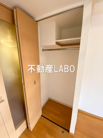 エステムコート難波WEST-SIDE大阪ドーム前の収納