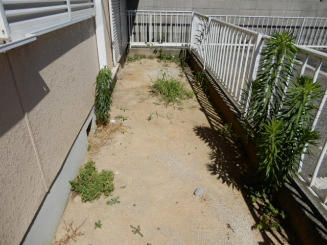 タウニィ高岡Ｂ棟のバルコニー