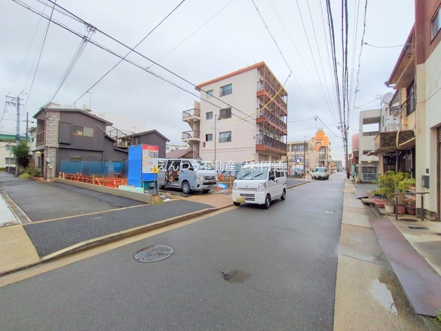 雁道町1期の前面道路含む現地写真