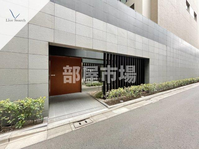 アトラス日暮里のエントランス