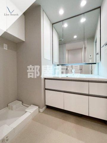 アトラス日暮里の洗面所