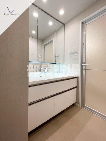 アトラス日暮里の洗面所