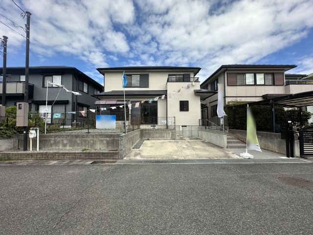 神戸市西区春日台6丁目戸建の外観