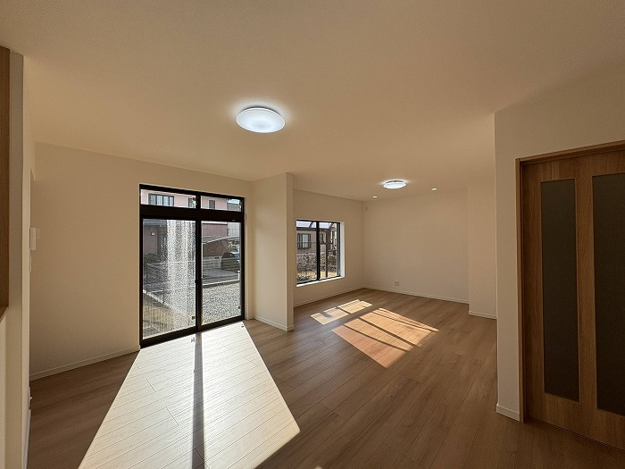 神戸市西区春日台6丁目戸建の居間・リビング