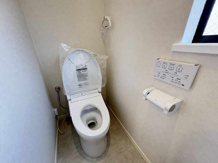 神戸市西区春日台6丁目戸建のトイレ